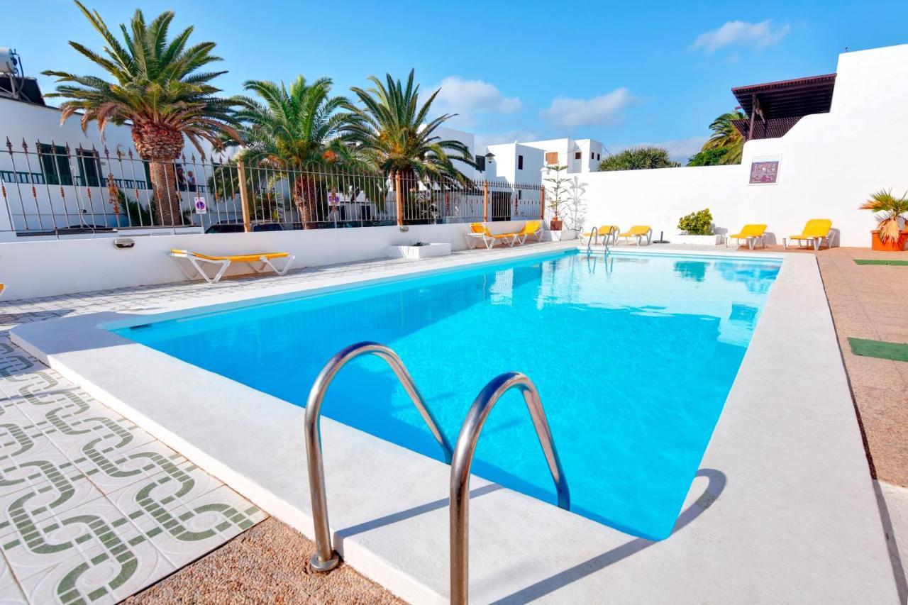 Apartamentos Isabel Puerto del Carmen  Exterior foto