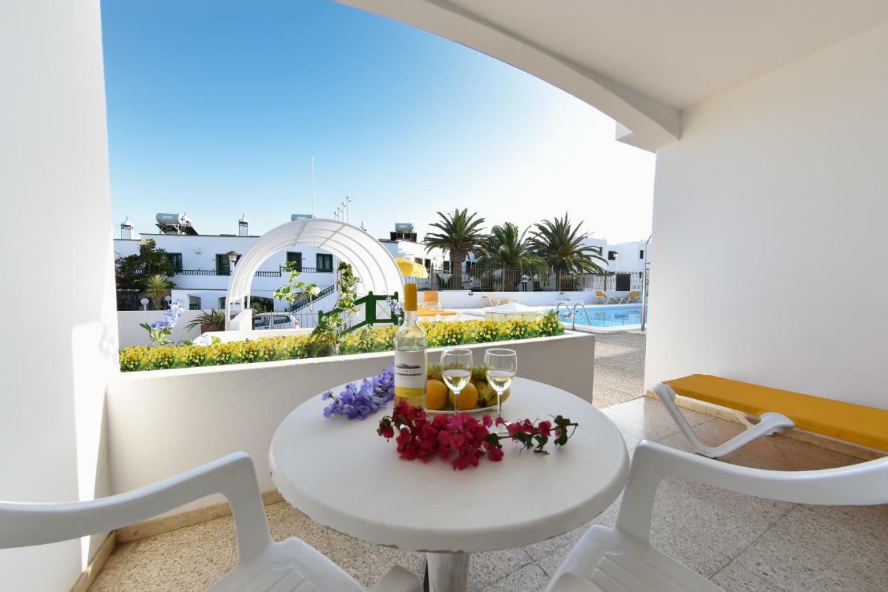 Apartamentos Isabel Puerto del Carmen  Exterior foto